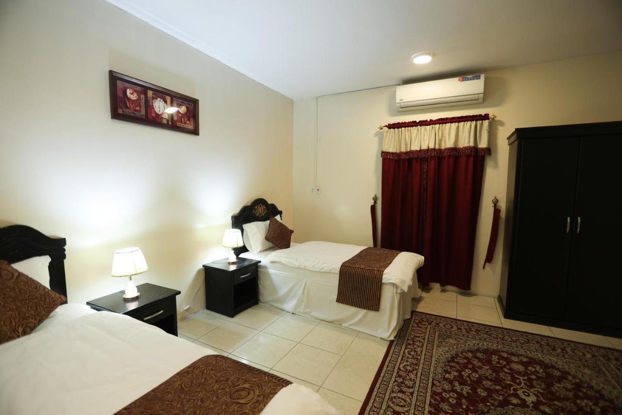 Al Eairy Apartments -Aldamam 7 Dammam Bagian luar foto