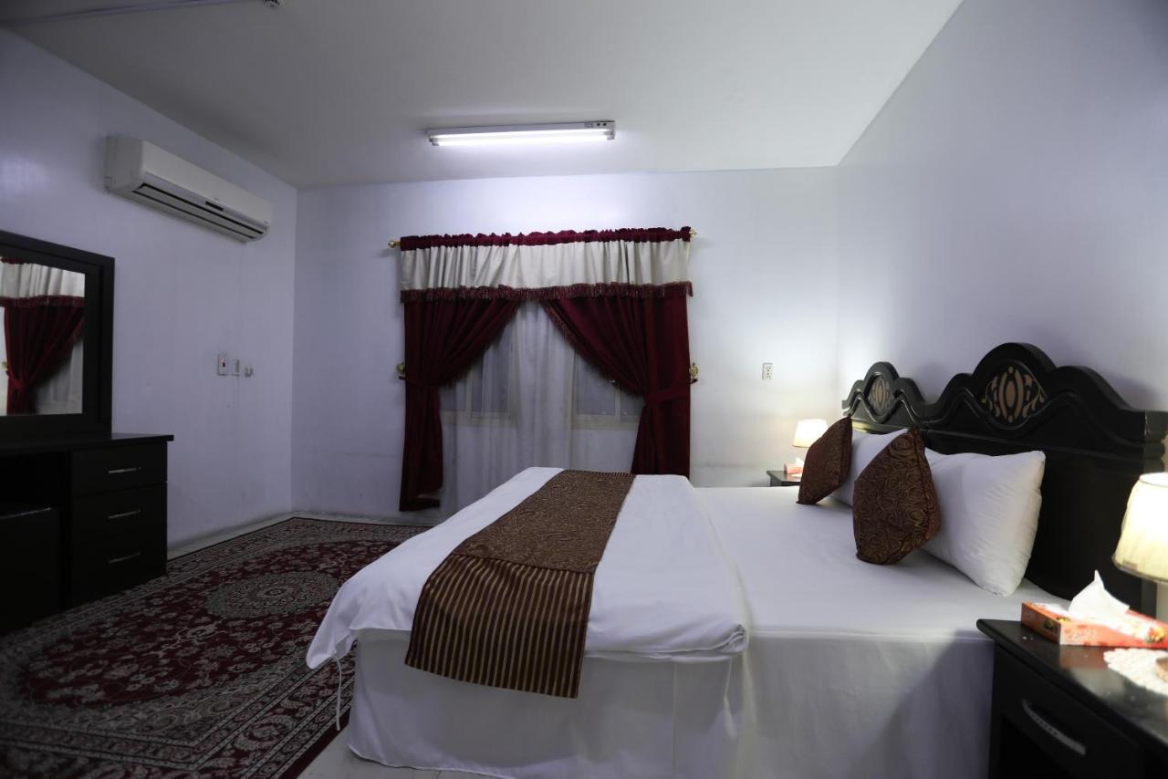 Al Eairy Apartments -Aldamam 7 Dammam Bagian luar foto