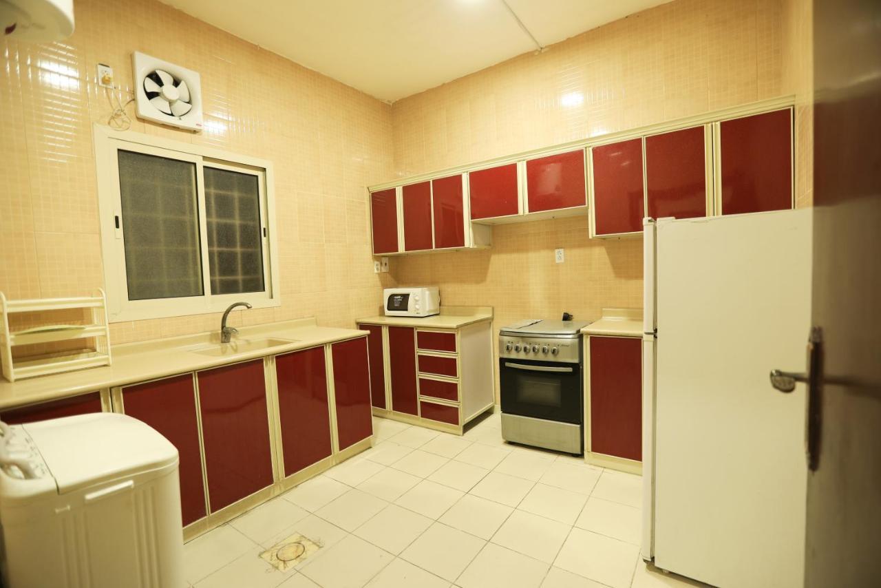 Al Eairy Apartments -Aldamam 7 Dammam Bagian luar foto
